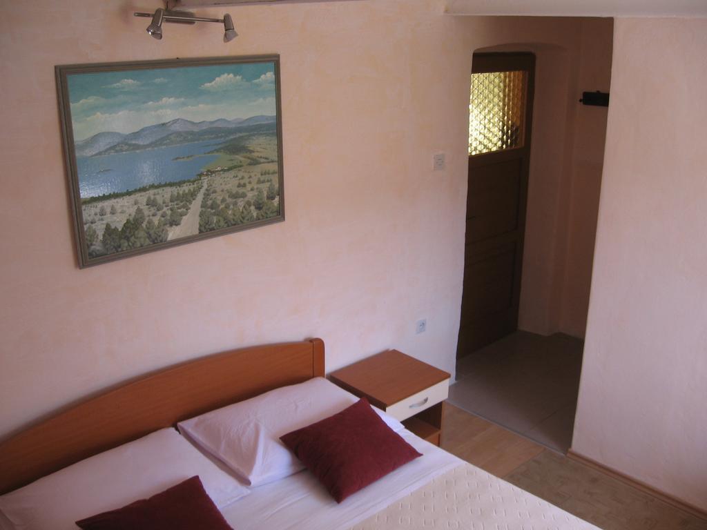 Apartments Darinka Skradin Kamer foto