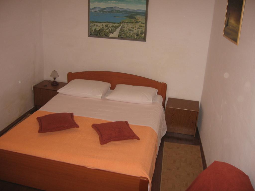 Apartments Darinka Skradin Kamer foto