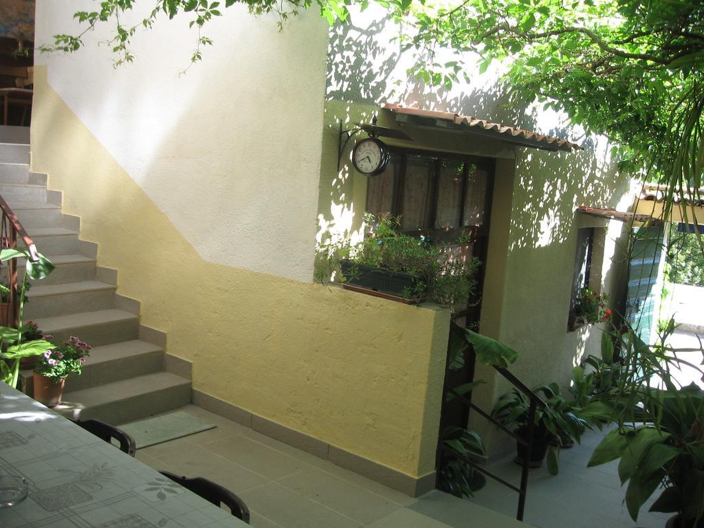 Apartments Darinka Skradin Kamer foto